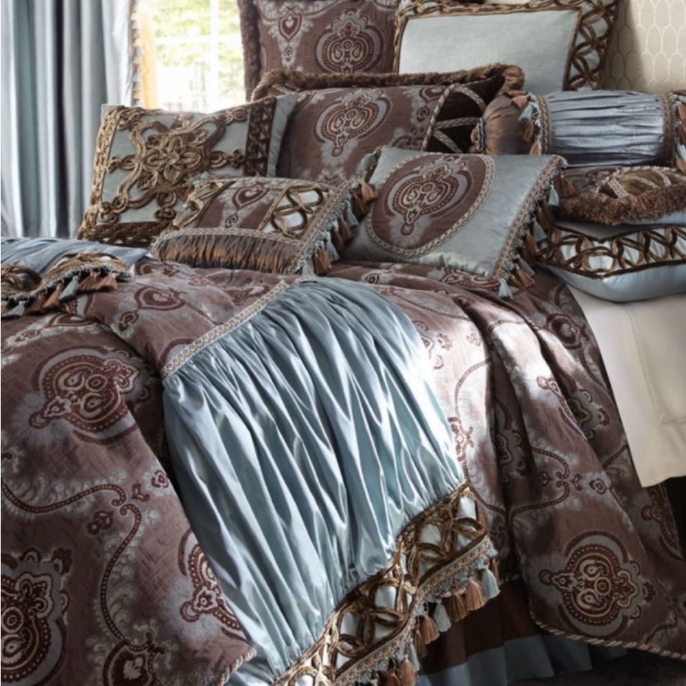 Dian Austin Brompton Court Bedding